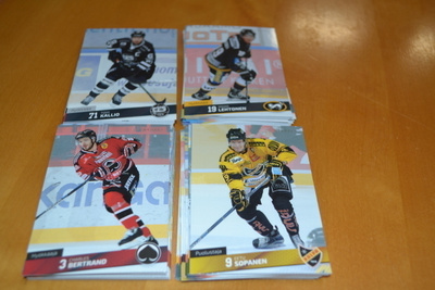 81 kpl 2016-17 Cardset -jääkiekkokortteja