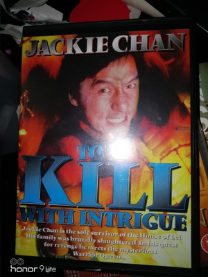 To kill with intrigue