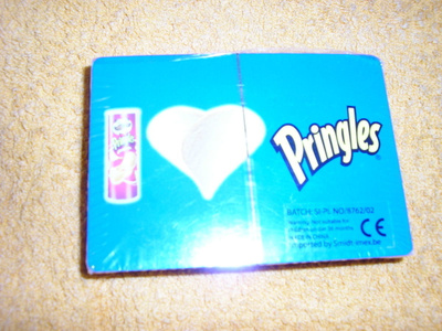 Pringles, avaamaton korttipakka