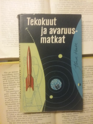 Ford Hall - Tekokuut ja avaruusmatkat (sid.)