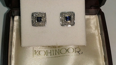 14 K Kohinoor timanttikorvakorut sinisafiirilla, NW 585
