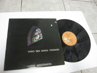 LASSE MÅRTENSON - voiko sen sanoa toisinkin