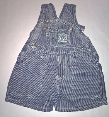 BAKITO VAUVAN OLKAIN SHORTSIT  KOKO 74