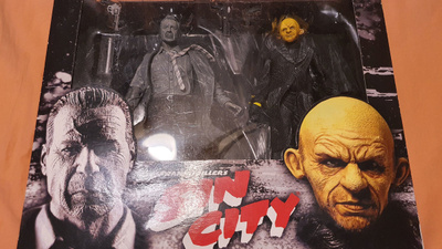 NECA sin city 2 pack - HEAD HUNTER STORE.