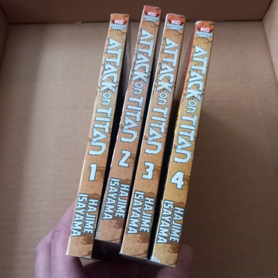 Attack on Titan manga valikoima