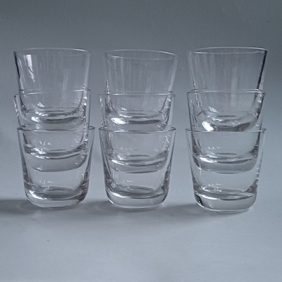 Kirkkaat snapsilasit 9kpl
