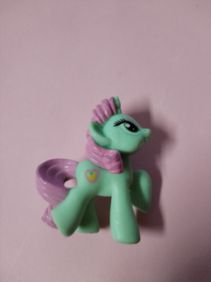 My little poni figuuri lelu, kuvat on.
