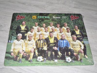 Ilves Jalkapallo Juniorit Team -77 - Palapeli