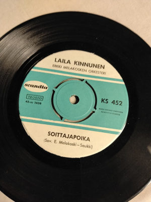 laila kinnunen mansdshurian kumut / soittajapoika