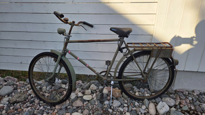 Ruotsalainen M/42 sota-lähettipyörä