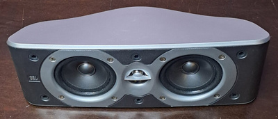 JBL-keskikaiutin