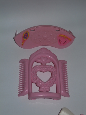 My Little Pony Crimp 'n Curl Hair Salonin hylly+ikkunanke G1