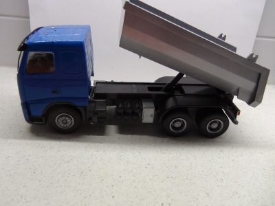 EMEK  -  VOLVO  FH