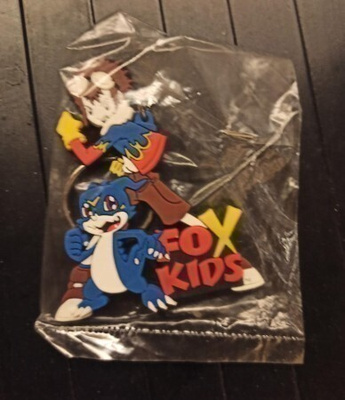 Uusi Fox KIds avaimenperä