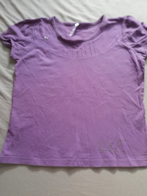 t-paita : violetti t-paita ks. mitat