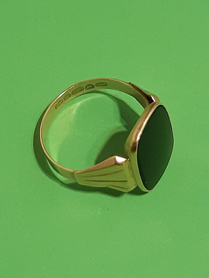 Miesten kultainen Onyx kantasormus 14K 585 ei kaiverruksia