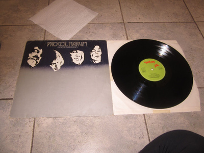 Procol Harum – Broken Barricades