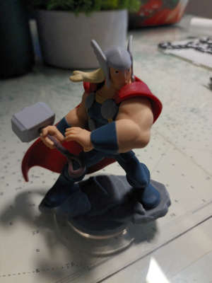 Disney Infinity 2,0 Thor. Marvel