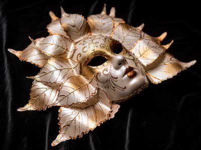 Venetsialainen naamio ”Maschera da Carnevale”