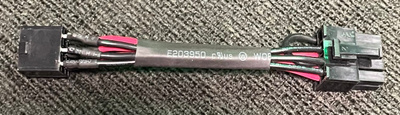 6-pin -> 8-pin  PCI-e virta-adapteri