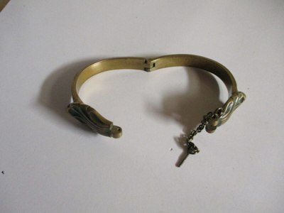 Kalevala Lehti rannekoru, pronssia