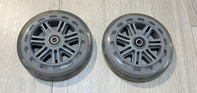 Potkulaudan/skuutin renkaat (2 kpl) 120mm 5"