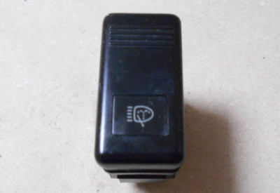 Ajovalonpesimen kytkin  Mazda 626  (GV), 1996 - 2002.
