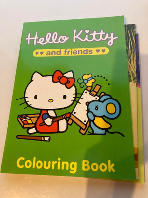 Hello Kitty värityskirja