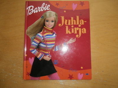 BARBIE JUHLAKIRJA