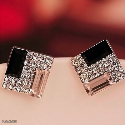 + 324 .. Fashion Elegant Lady Shine Crystal .. Korvakorut
