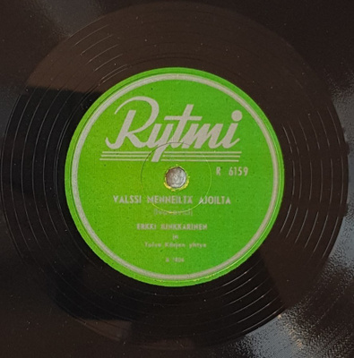 Savikiekko 1952 - Erkki Junkkarinen - Rytmi R 6159