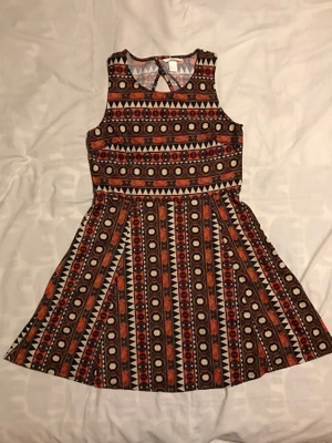 Mekko, koko L, H&M, käyttämätön