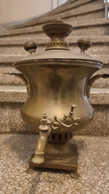 Antiikki Samovaari Venäjän Imperis 1800-luku