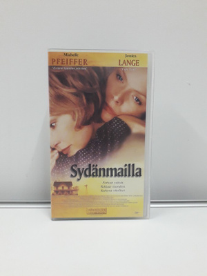 Sydänmailla (uusi, vhs)