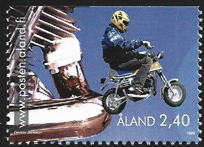 Åland 1998 ÅV 6 Nuorison harrastuksia  2,40 mk ** LaPe 136