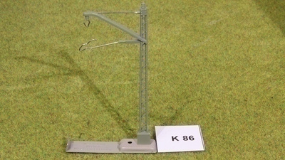 #K86 Märklin 7009 Ajojohdinpylväs M raide