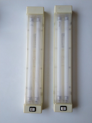 Aurinkosähkö valaisin 12 V 16 W DC 2 kpl