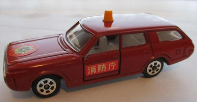 Toyota Crown Custom Wagon 5D MS50 Red 1971 Diapet Mint 1:55