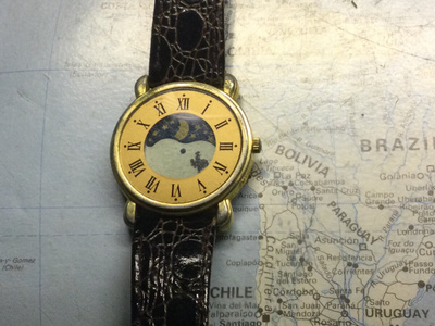 READEY’S DIGEST quartz watch