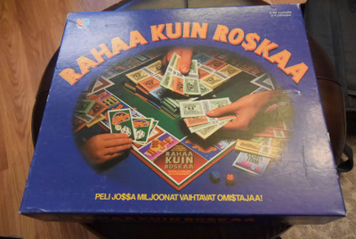 Rahaa kuin roskaa lautapeli (The Game of Life ?)