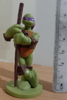 Donatello jalustalla