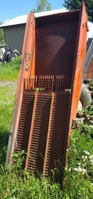 Deutz-Fahr M660 viettopinta