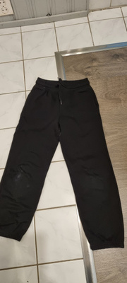 College housut koko 140 cm.