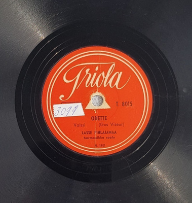 Savikiekko 1950 - Lasse Pihlajamaa - Triola T. 8015