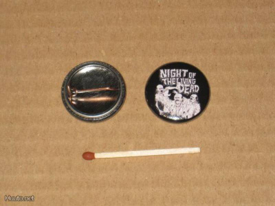 Night Of The Living Death rintanappi 1" m/v f5