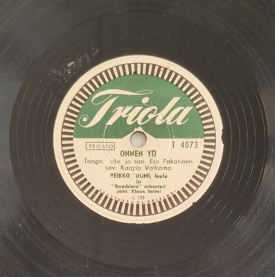 Savikiekko 1952 - Veikko Tuomi - Triola T 4073