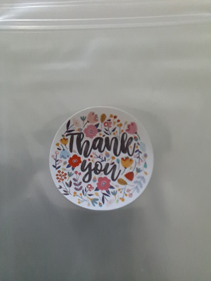 Värikkäitä thank you tarroja