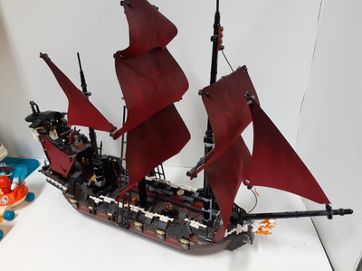 LEGO 4195 QUEEN ANN Pirates carribean - HEAD HUNTER STORE.