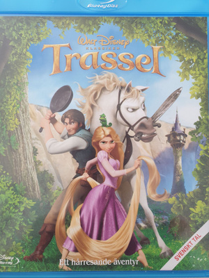 KAKSIN KARKUTEILLÄ BLU-RAY SUOMIPUHE