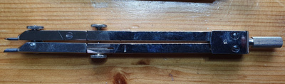 Metalli harppi, kantikas